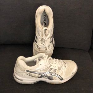 ASICS tennis shoes - size 7